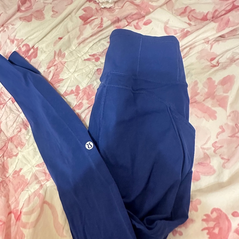 lulu blue leggings